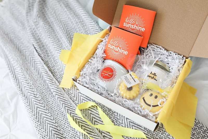 Ship Sunshine gift box