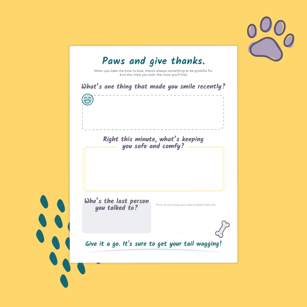 Thanksgiving prompts for the whole family! Free printable gratitude journal page.